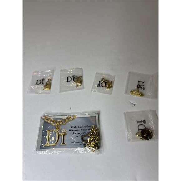 Vtg Di Diamonds International Charm Bracelet w/ Charms; Scuba Ship Anchor Hat - Picture 1 of 7